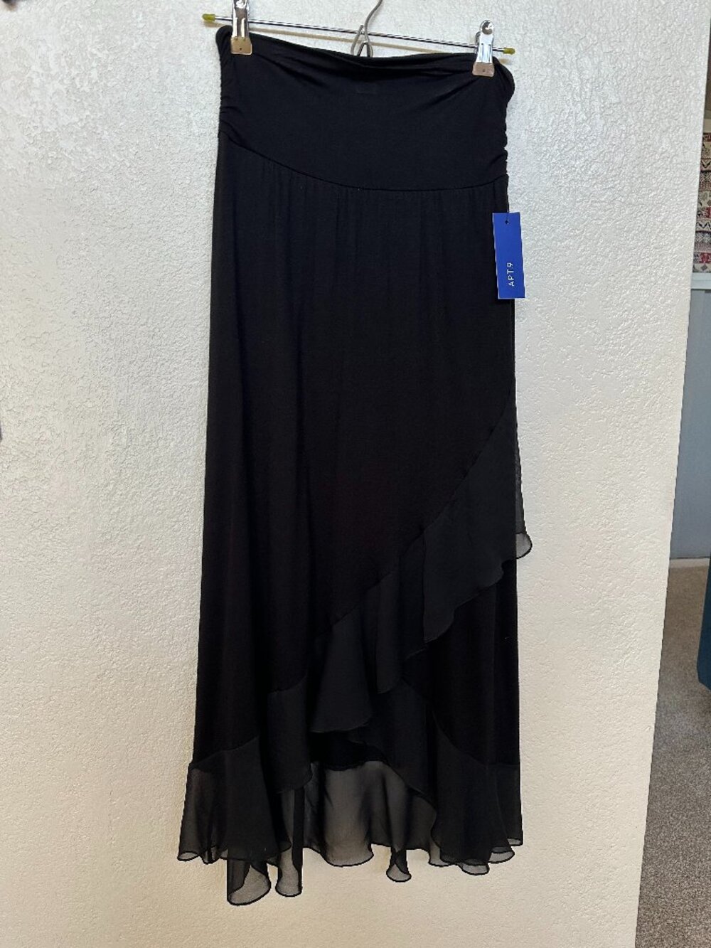 NWT - Apt9 women's skirt, midi, size M, black, ruffles